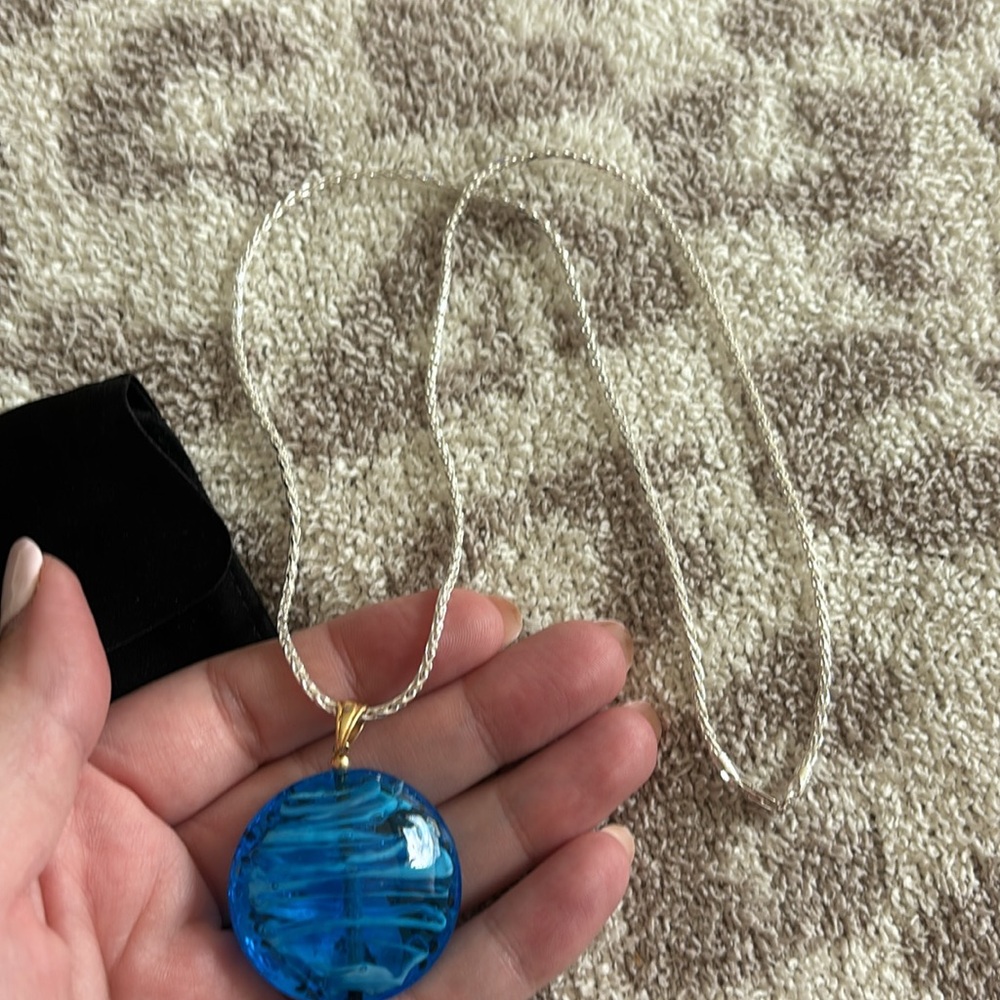 Ross Simons Italian Murano Glass Starfish pendant necklace - Picture 4 of 4